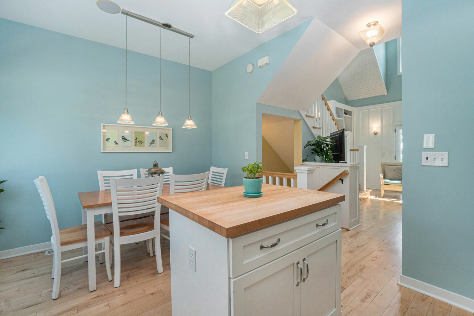 The Hampton Lake Michigan Beach House Rental in Holland, Michigan